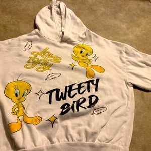 Moderately worn has stains